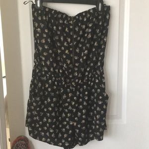 Black rose romper